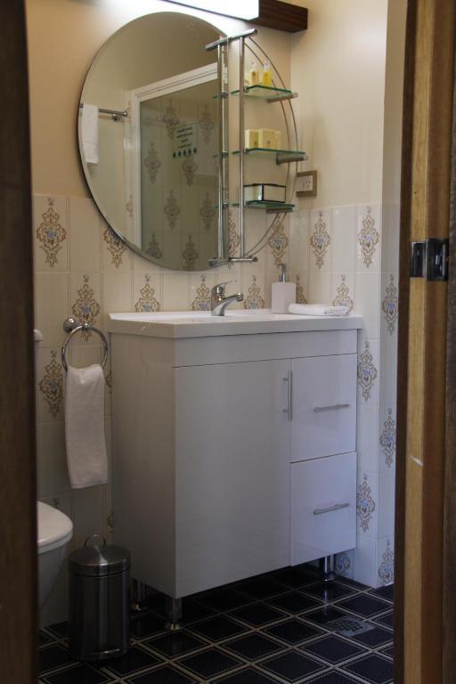 Bathurst Heights Bed&Breakfast Zimmer foto